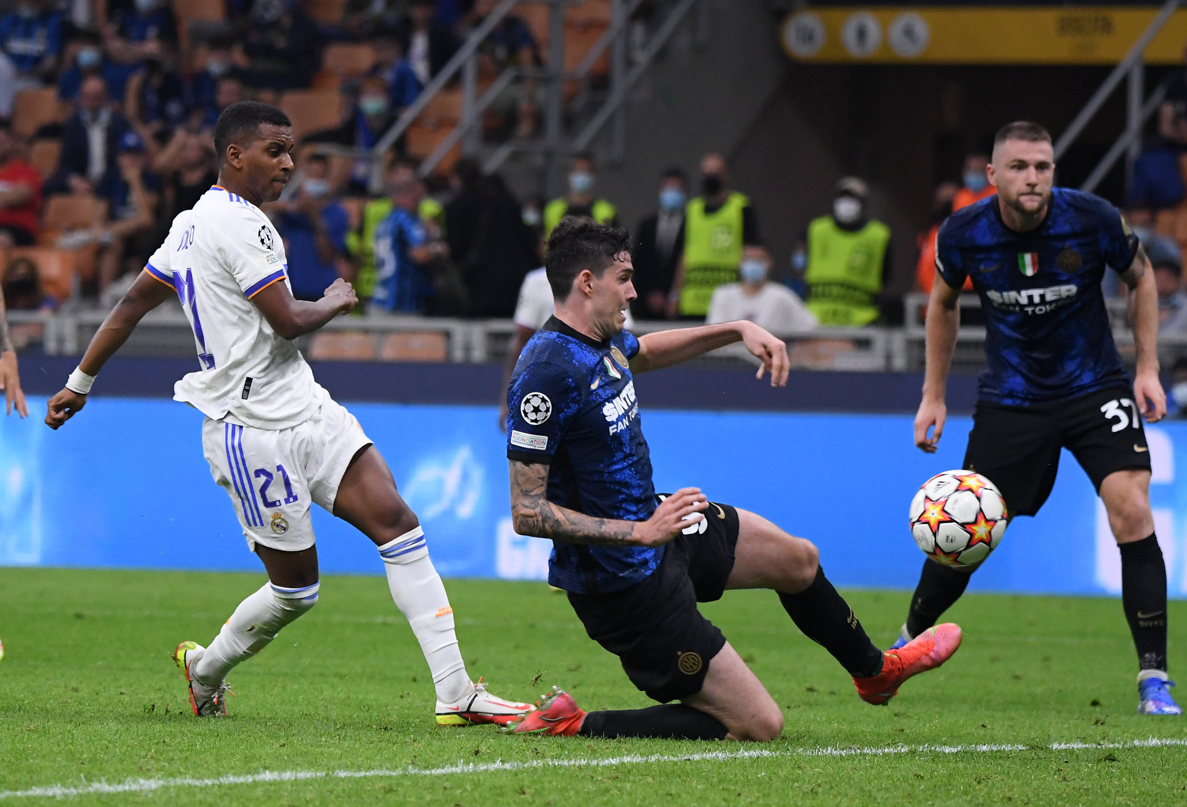 钟的压迫质 钟的压迫质